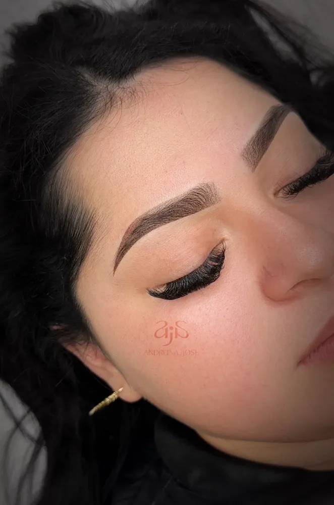 Brow and lash detail work